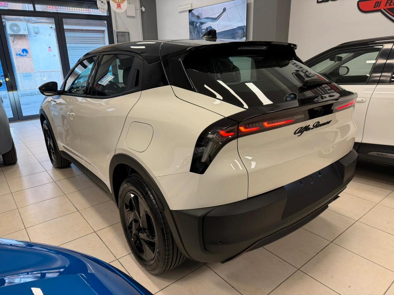 Alfa Romeo Junior 1.2 145 CV Hybrid eDCT6 RATE DA 260 AL MES