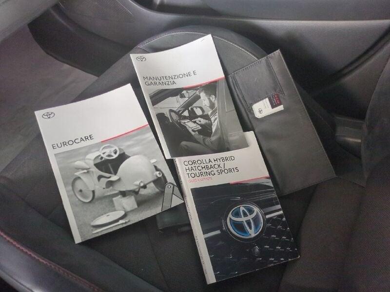 Toyota Corolla 2.0 Hybrid Lounge