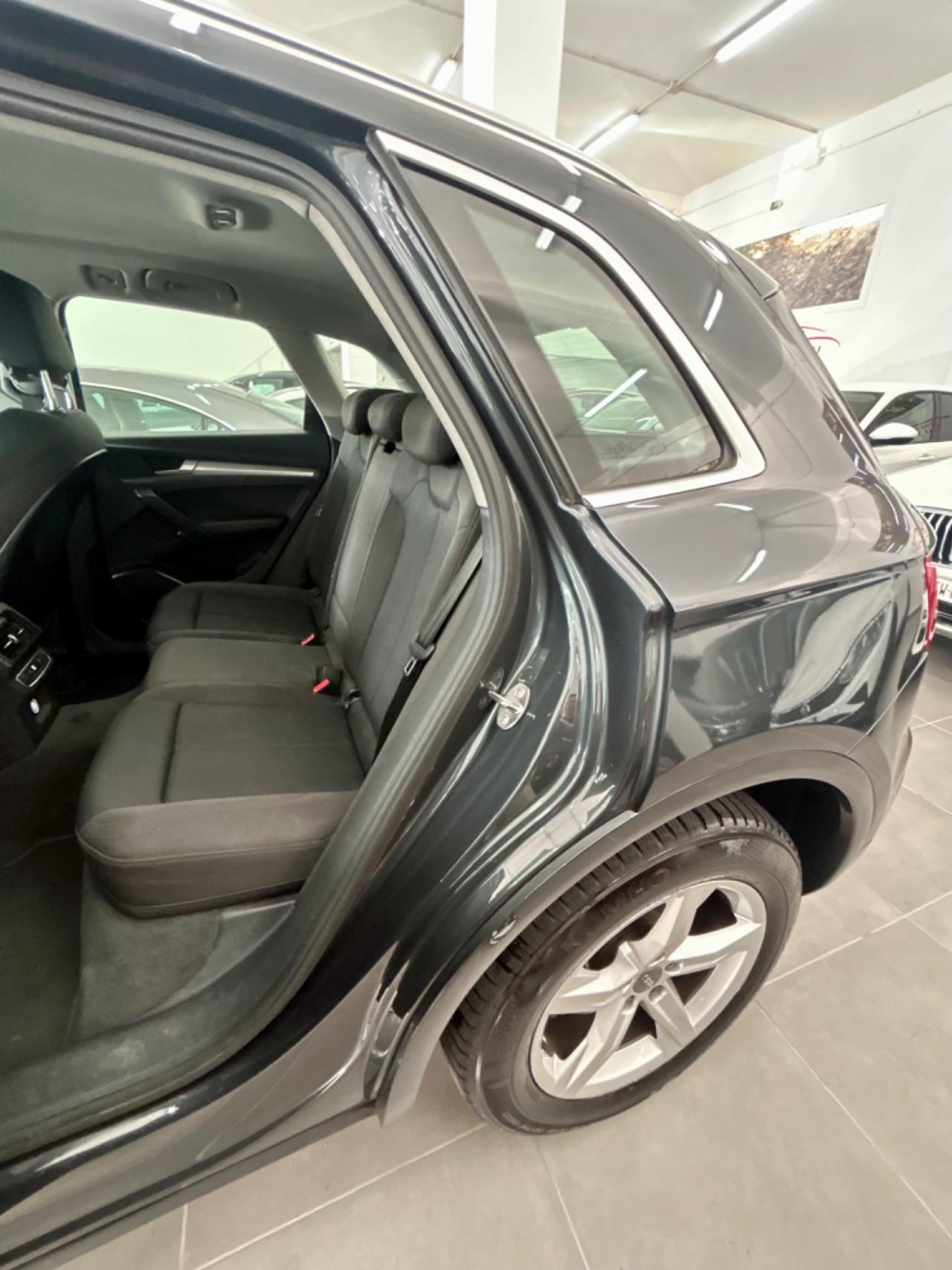 Audi Q5 35 TDI quattro S tronic Sport FINANZIABILE