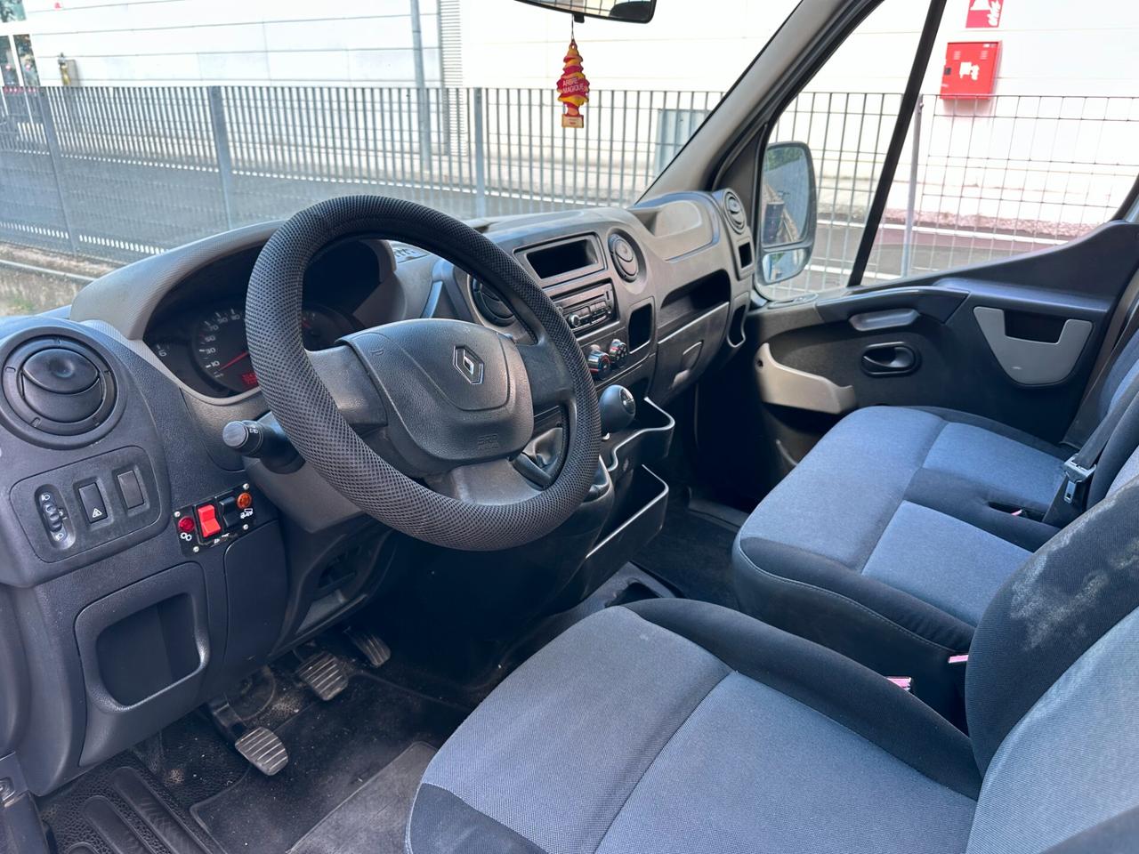 RENAULT MASTER 2.3 RIBALTABILE