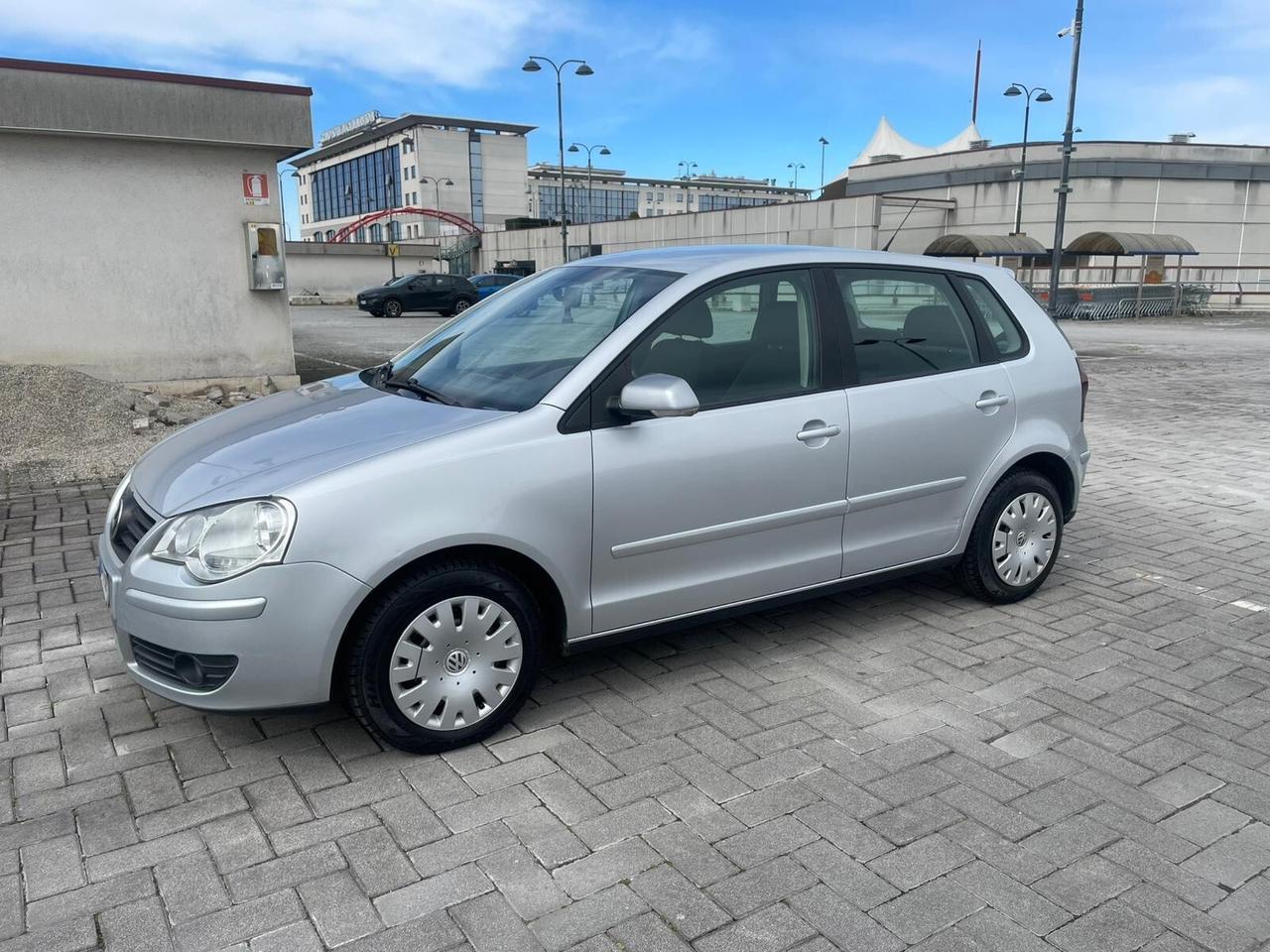 Volkswagen Polo 1.2 Comfortline 12 MESI GARANZIA