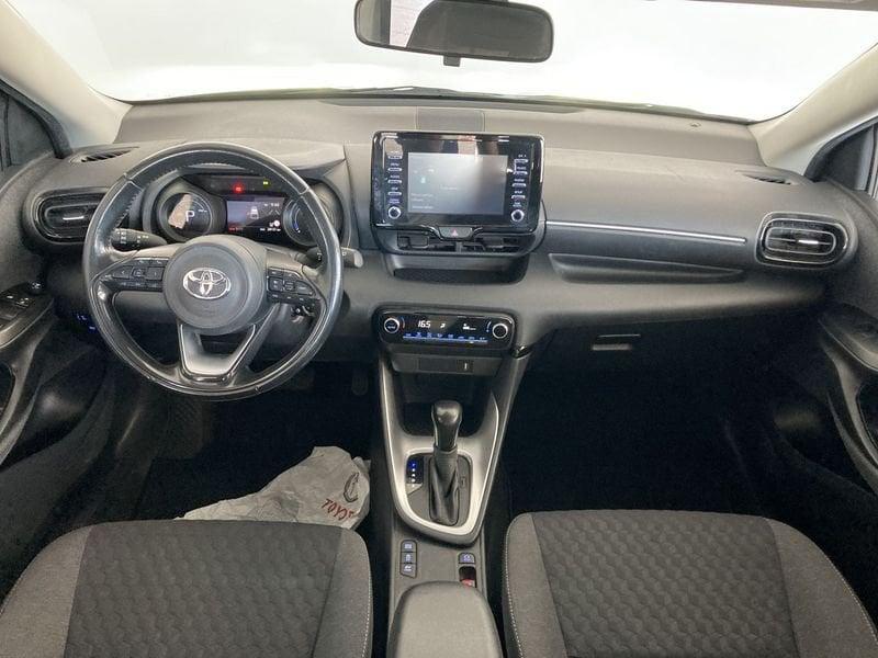 Toyota Yaris Hybrid Trend MY21