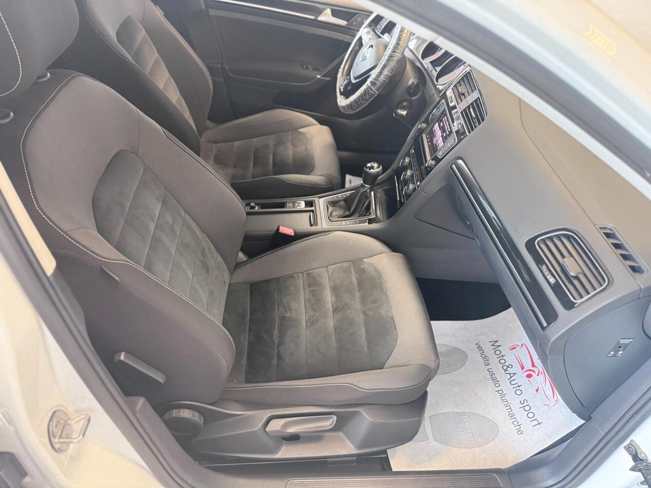 Volkswagen Golf 2.0 TDI 5p. 4MOTION Highline BlueMotion Technology