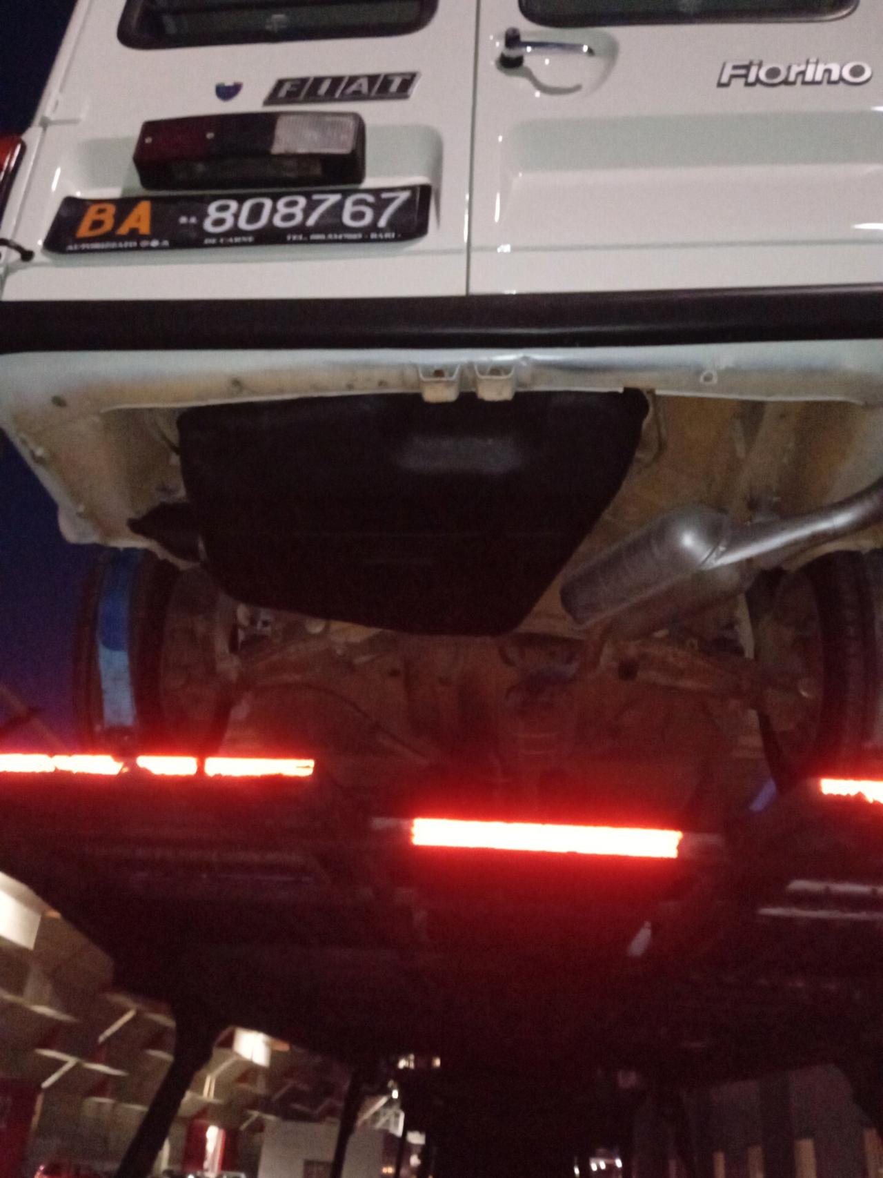 Fiat 127 1050 fiorino autovettura 6 posti ASI