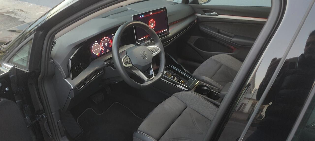 Volkswagen Golf 2.0 TDI 150 CV DSG SCR Style