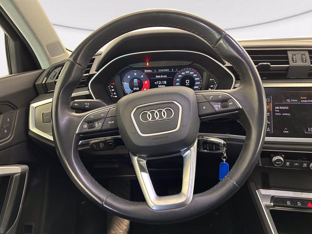 AUDI Q3 35 2.0 tdi business advanced s-tronic del 2022