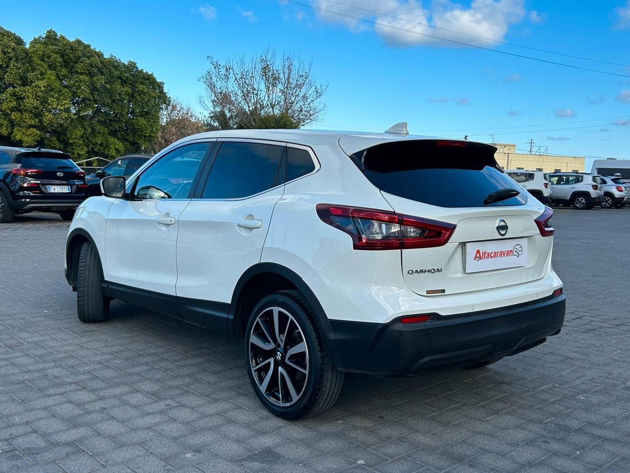 Nissan Qashqai 1.5 dci Tekna 115cv Autocarro