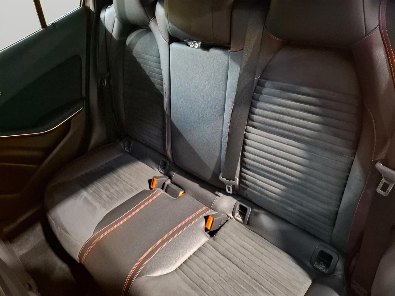 Mercedes-benz GLA 200 GLA 200 d Premium full optional