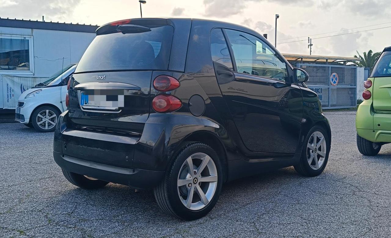 Smart fortwo coupe Fortwo 1.0 Pulse 71cv