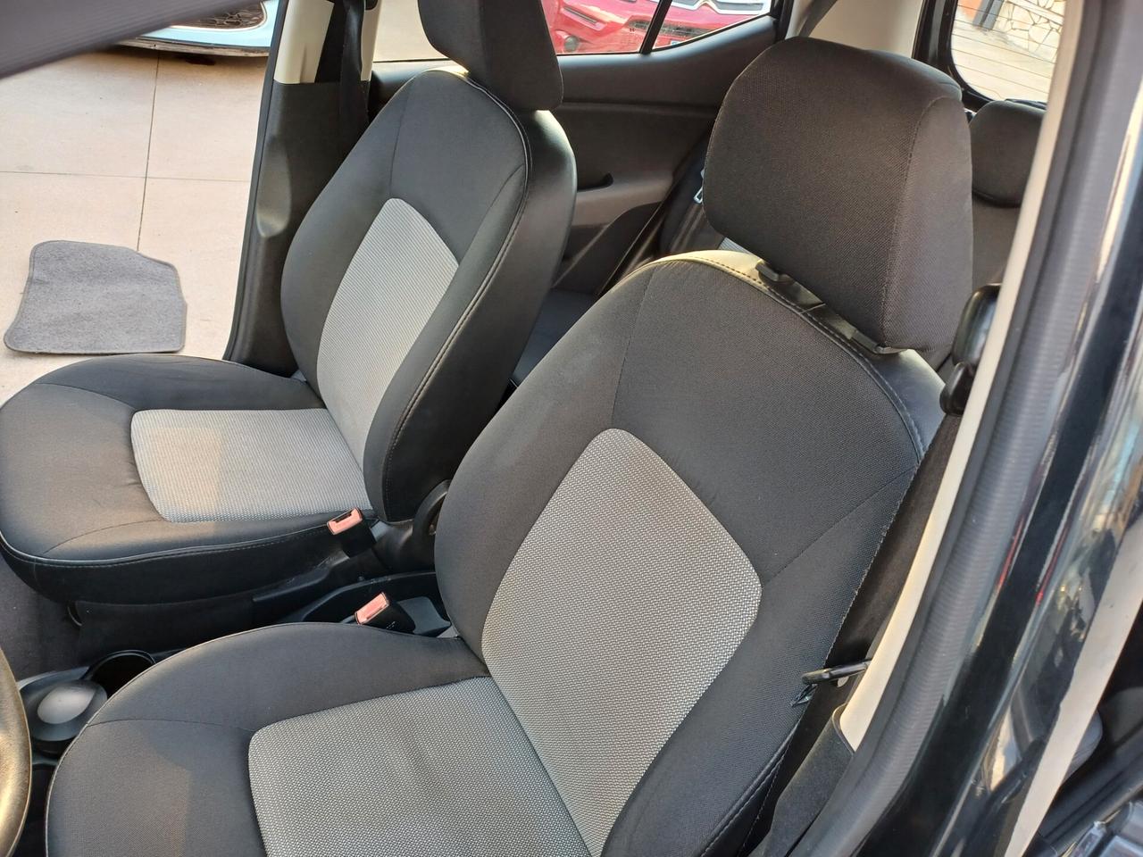 Hyundai i10 1.1 12V GPL Style