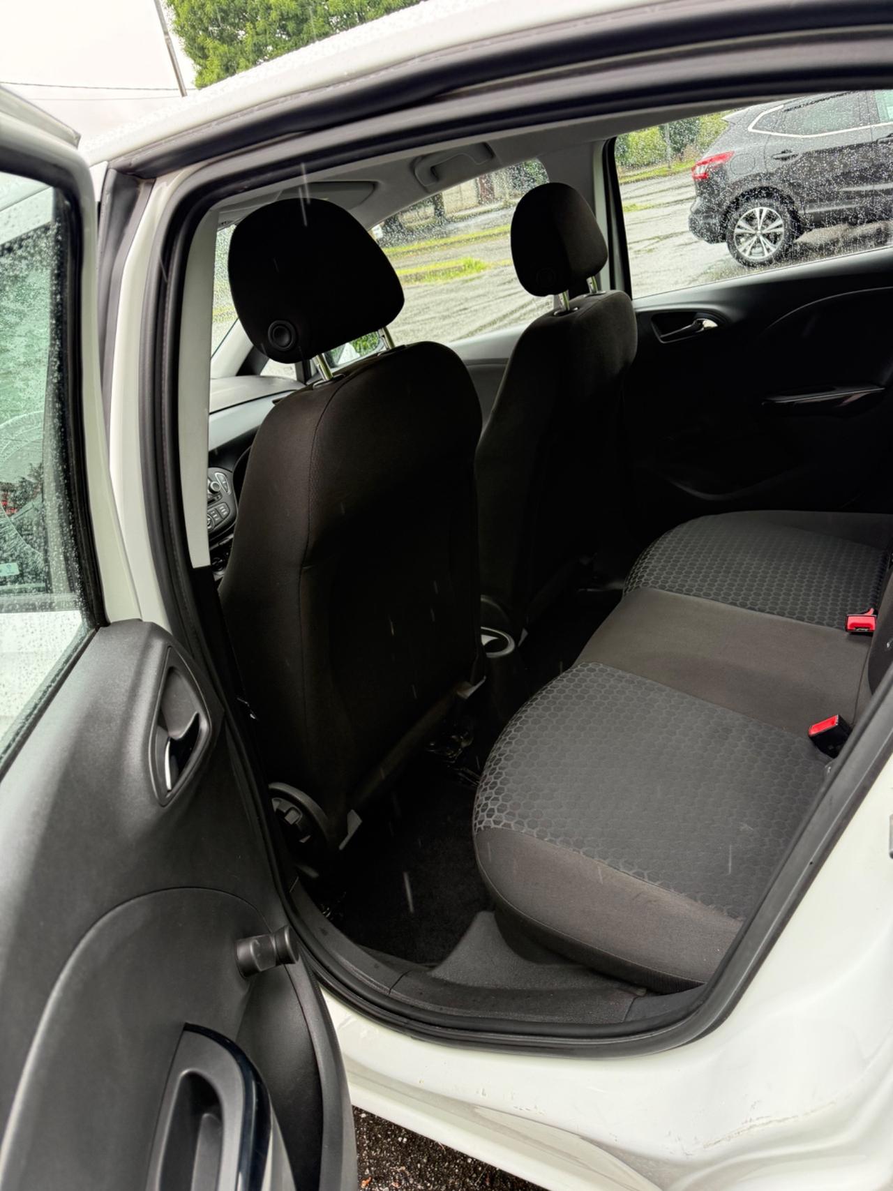 Opel Corsa 1.2 5 porte