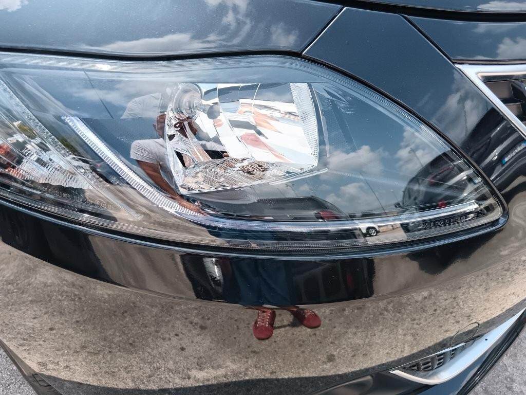 Lancia Ypsilon 1.0 FireFly 5 porte S&S Hybrid Platino