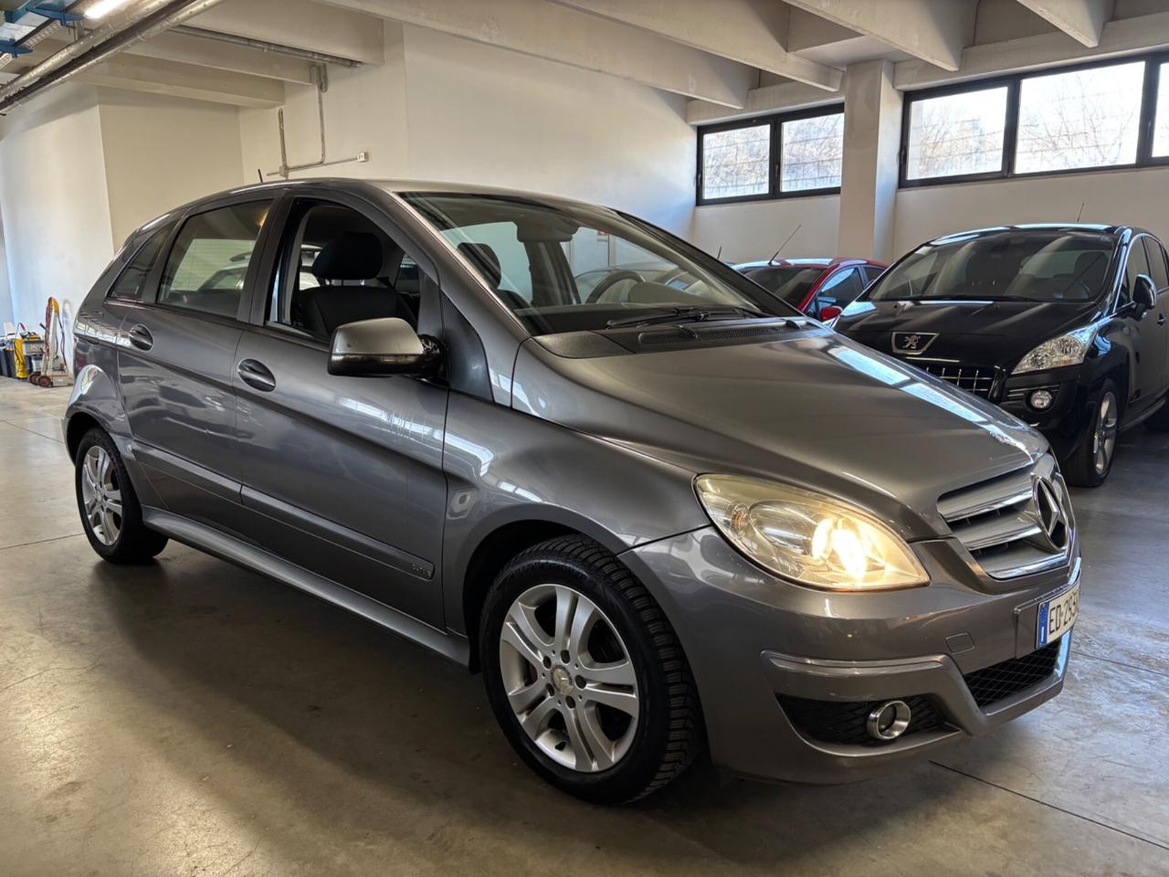 Mercedes-benz B 180 Premium EXPORT/COMMERCIANTI