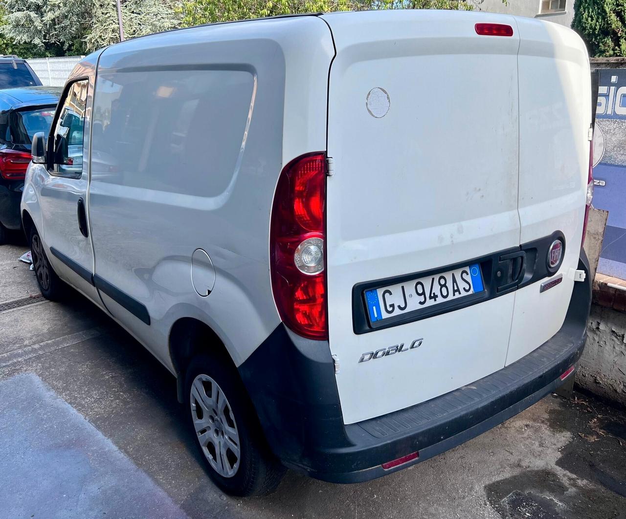Fiat Doblo Lounge 1.6 Mjt 105 cv - da ripristinare (vedi descrizione)