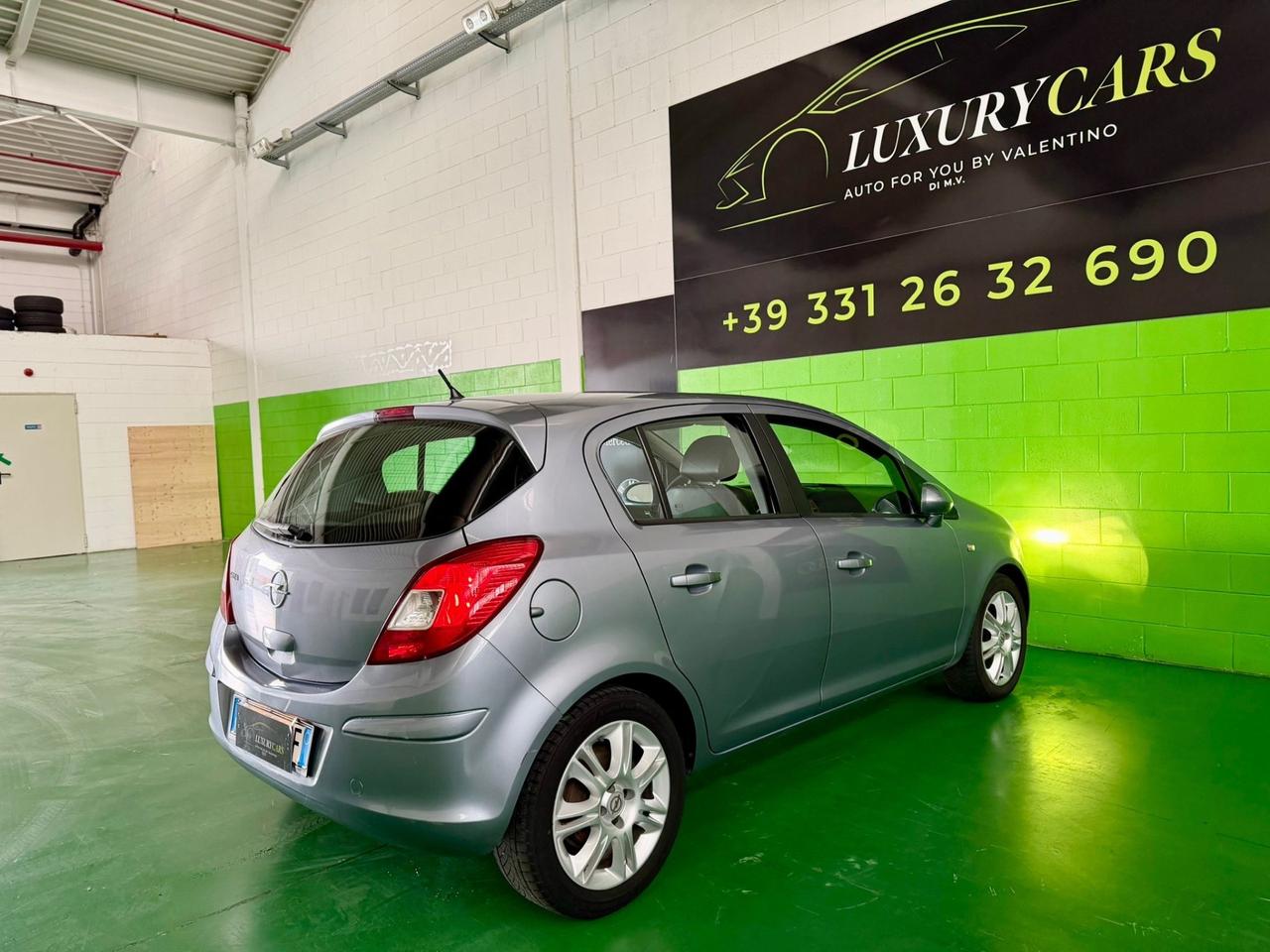 Opel Corsa 1.2 5 porte Easytronic Cosmo