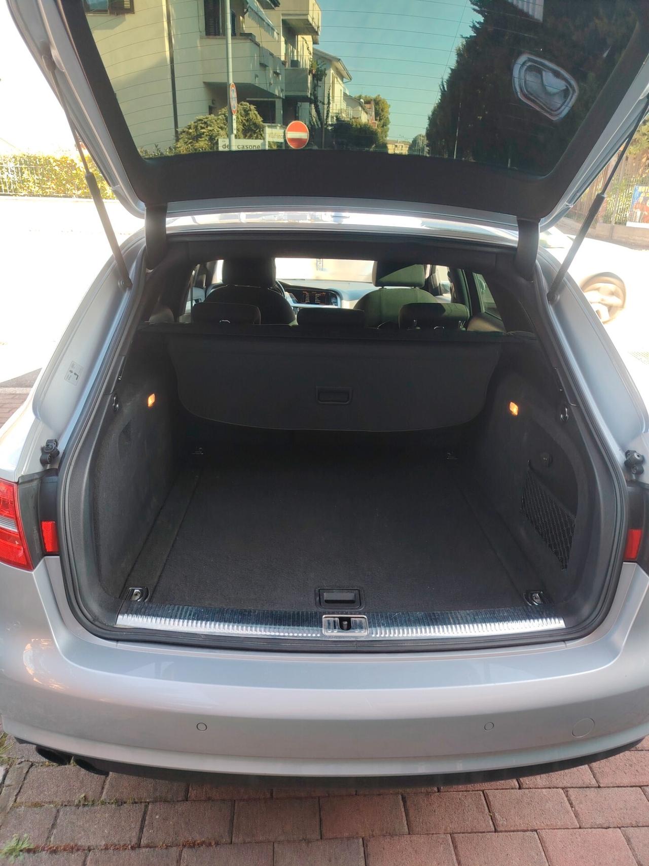 Audi A4 2.0 TDI clean diesel Business