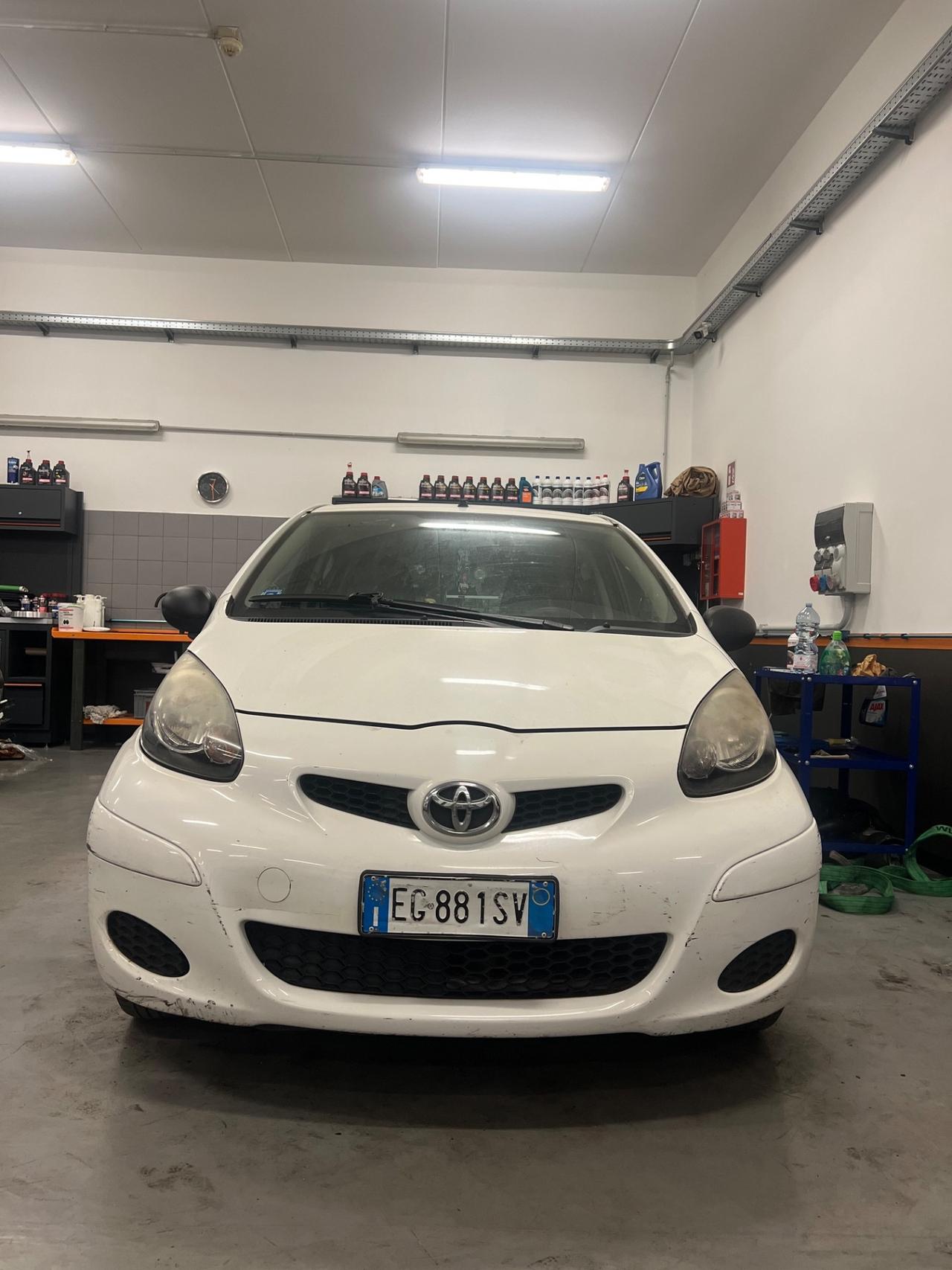 Toyota Aygo 1.0 VVT-i 5 porte Euro5