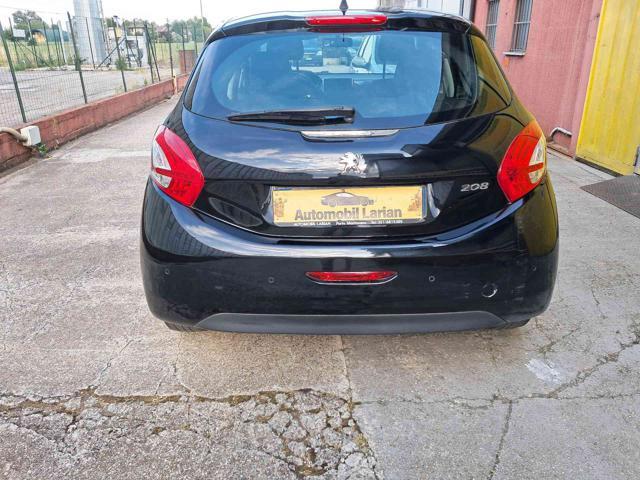 PEUGEOT 208 1° serie 1.2 VTi 82 CV 5 porte Allure