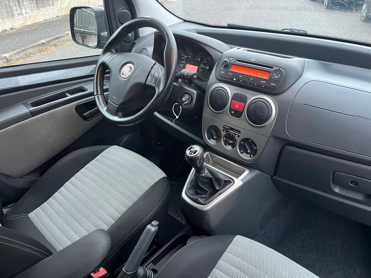 Fiat Qubo 1.4 8V benz 60.000 km