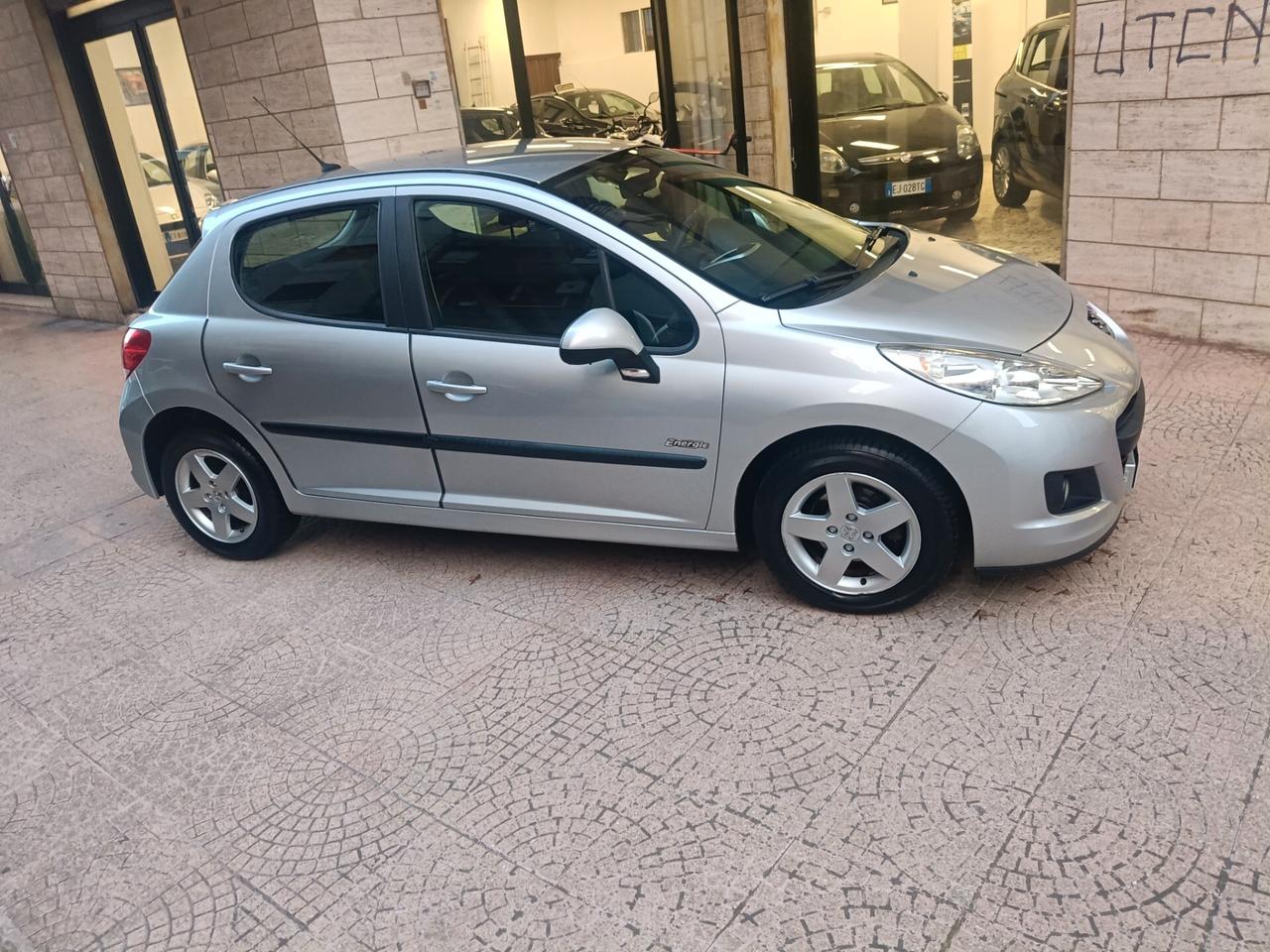 PEUGEOT 207 ENERGYECO-GPL-NEOPATENTATI-Euro3990