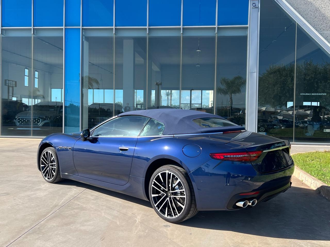 Maserati GranCabrio 3.0 awd auto possibilità noleggio no scoring