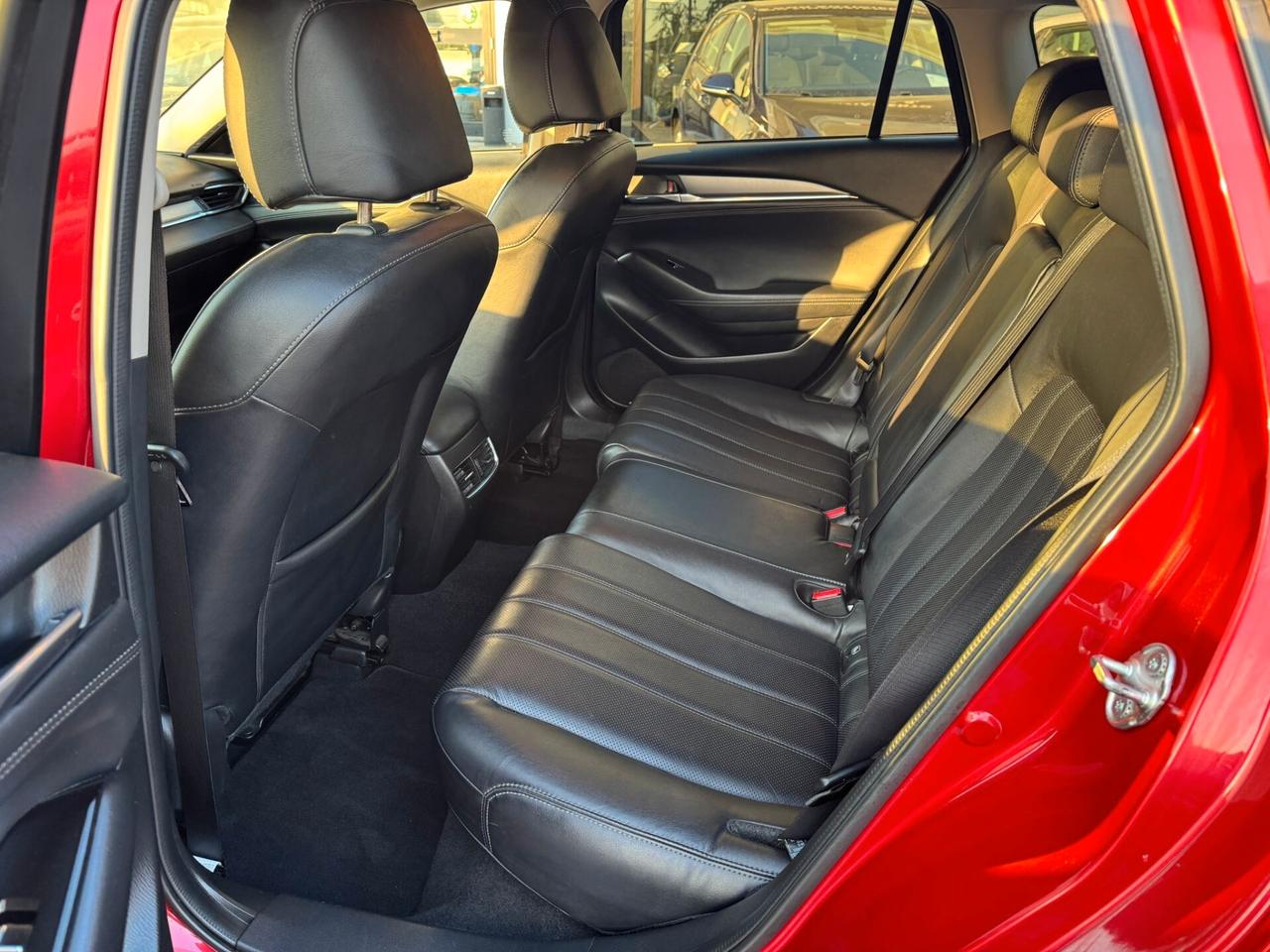 Mazda 6 2.2L Skyactiv-D 184CV A/T Wagon Signature