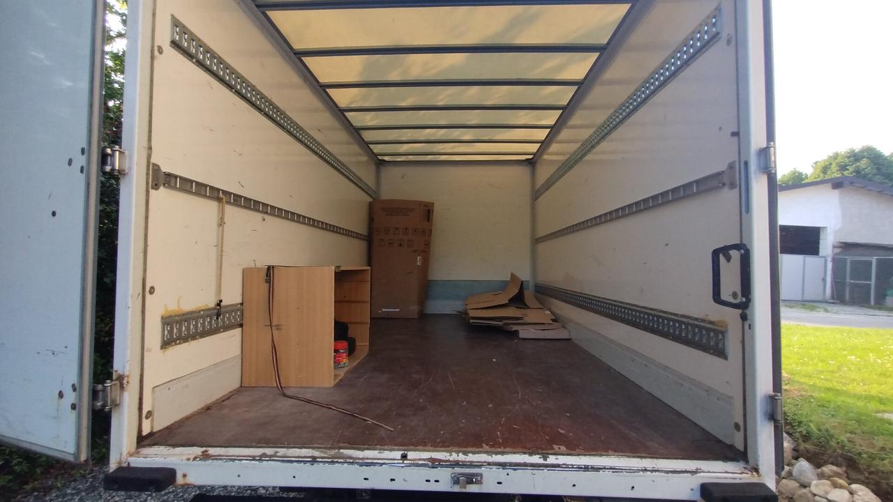 FURGONE IVECO DAILY CASSONATO