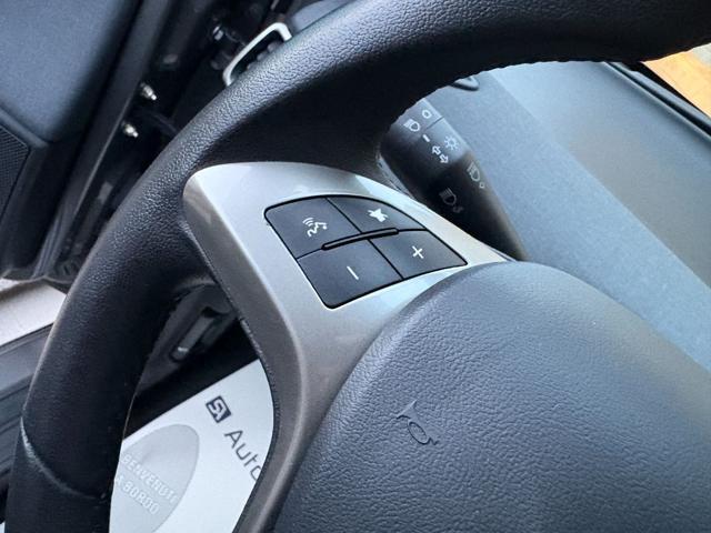 LANCIA Ypsilon 1.0 FireFly 5 porte S&S Hybrid Gold 5 posti.