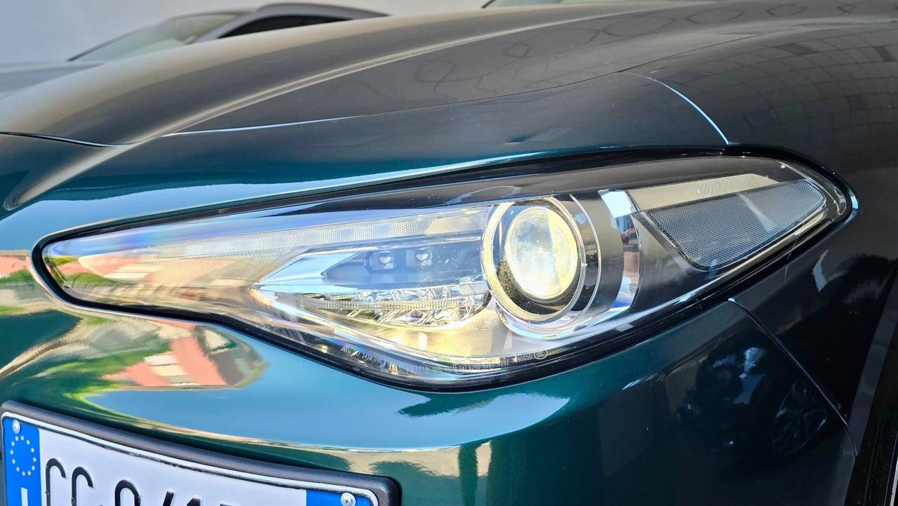 ALFA ROMEO GIULIA 2.2 TURBODIESEL SPRINT 190CV - FULL LED, PELLE, CAR PLAY
