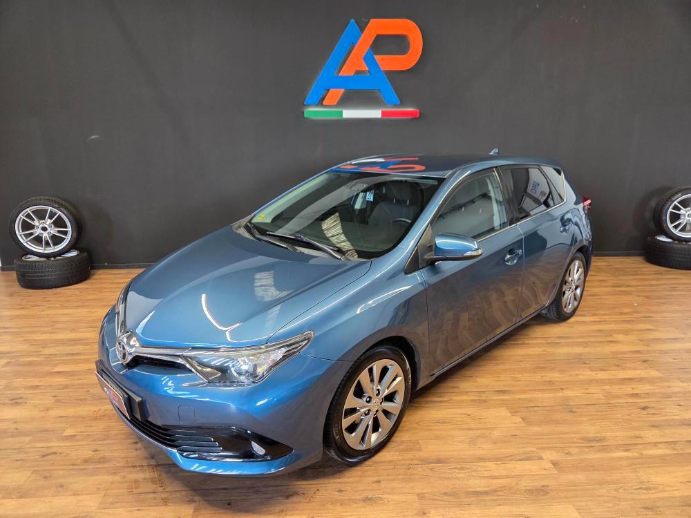 Toyota Auris 5 Porte Auris 1.6 d-4d Lounge
