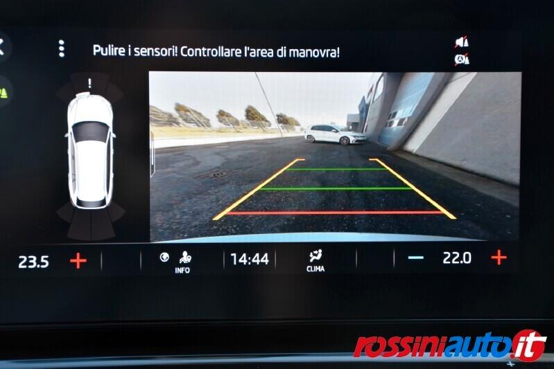 SKODA OCTAVIA WAGON 2.0 TDI 150 CV DSG STYLE + R17 PULSAR AERO