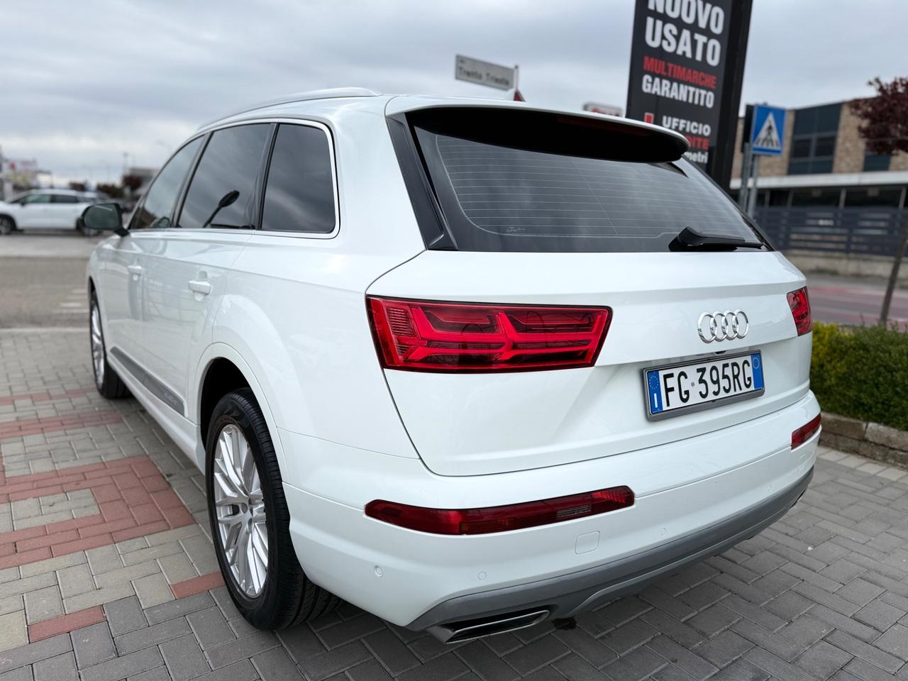 Audi Q7 3.0 TDI 272 CV quattro TETTO.SOFT CLOSE. FULL