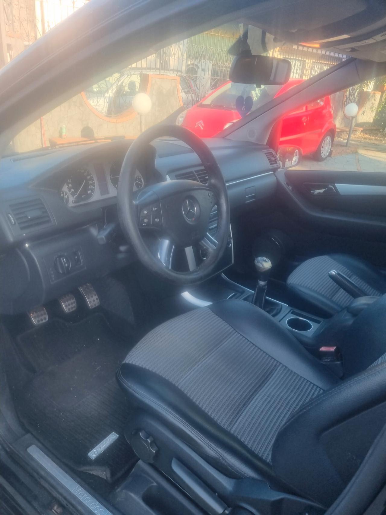 Mercedes-benz B 200 CDI Sport