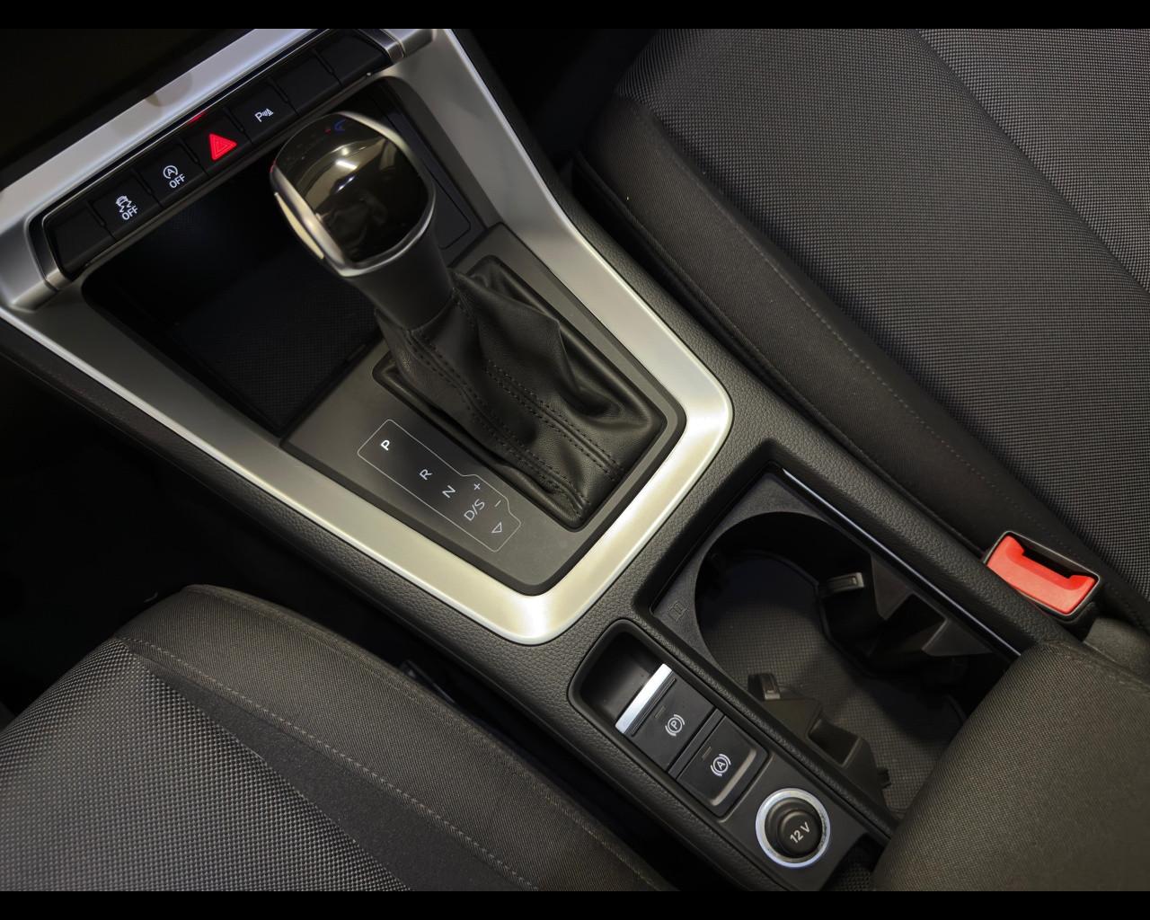 AUDI Q3 2ª serie - Q3 35 TDI S tronic Business Advanced