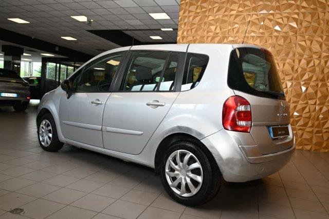 RENAULT Grand Modus 1.5 dCi 75CV ATTRACTIVE SERVO CLIMA ABS FENDI FULL