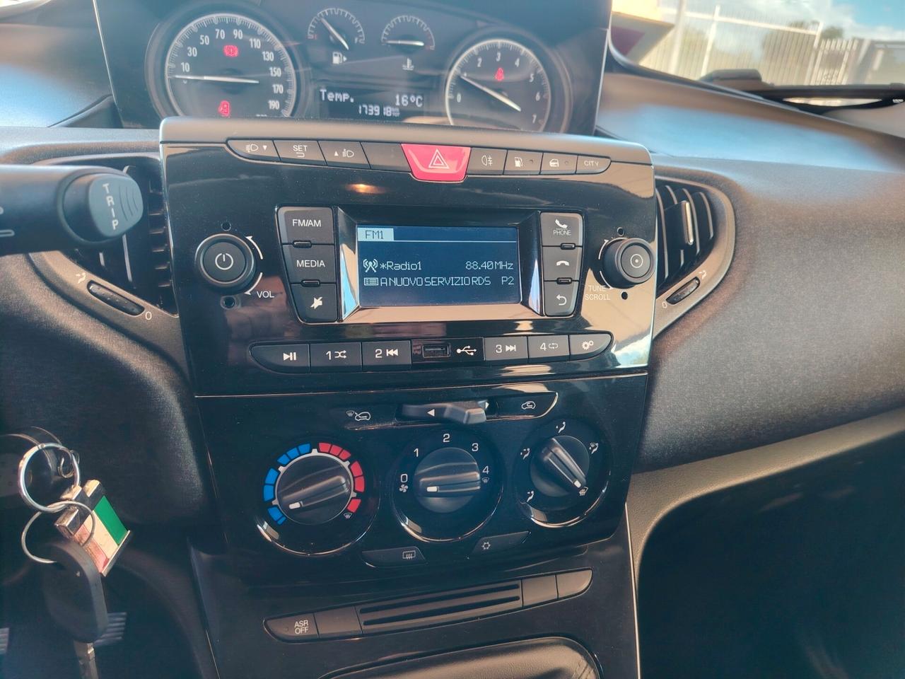 Lancia Ypsilon 1.2 69 CV GPL Ecochic Gold 2019