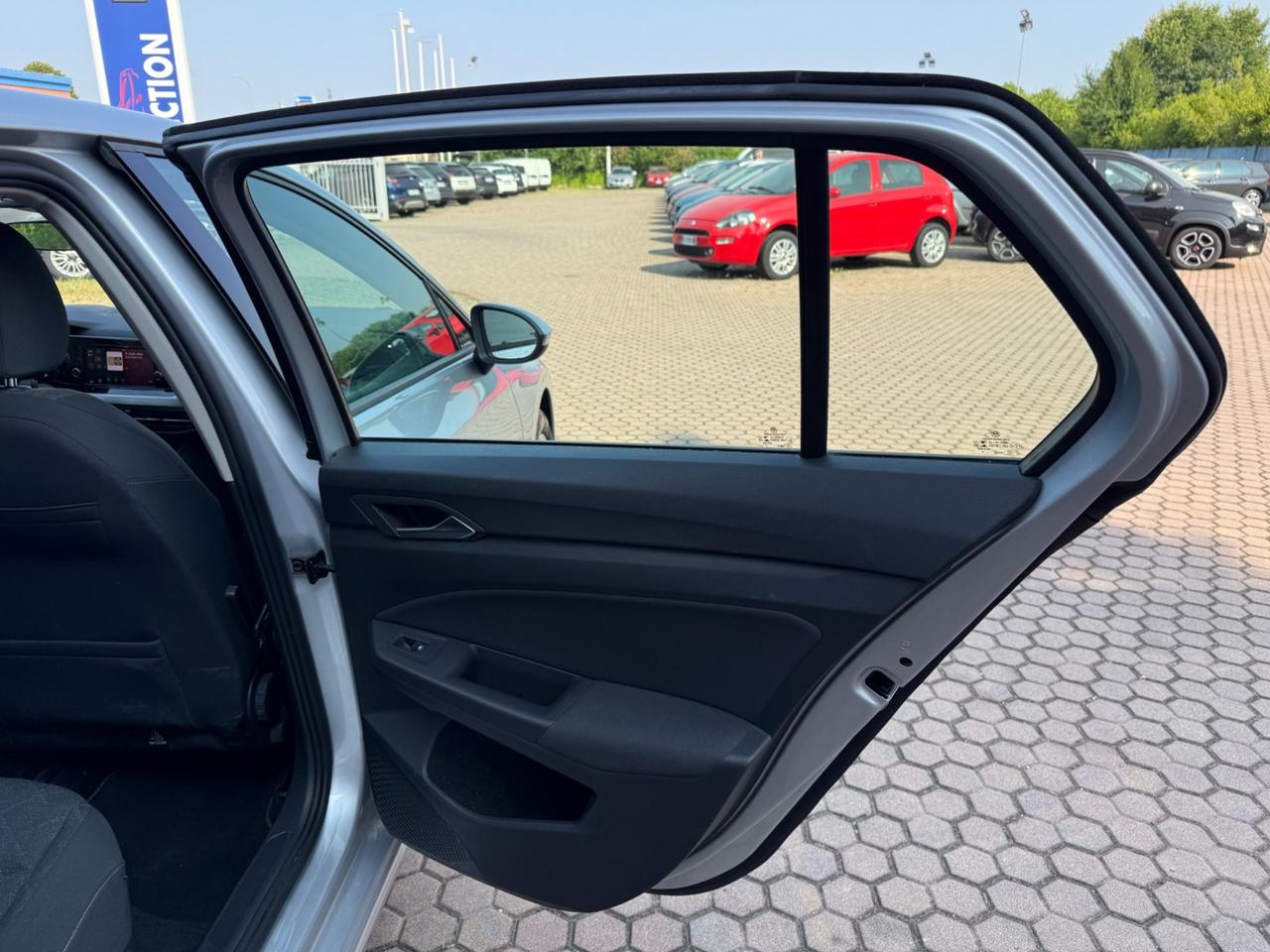 Volkswagen Golf 1.5 TGI DSG Life