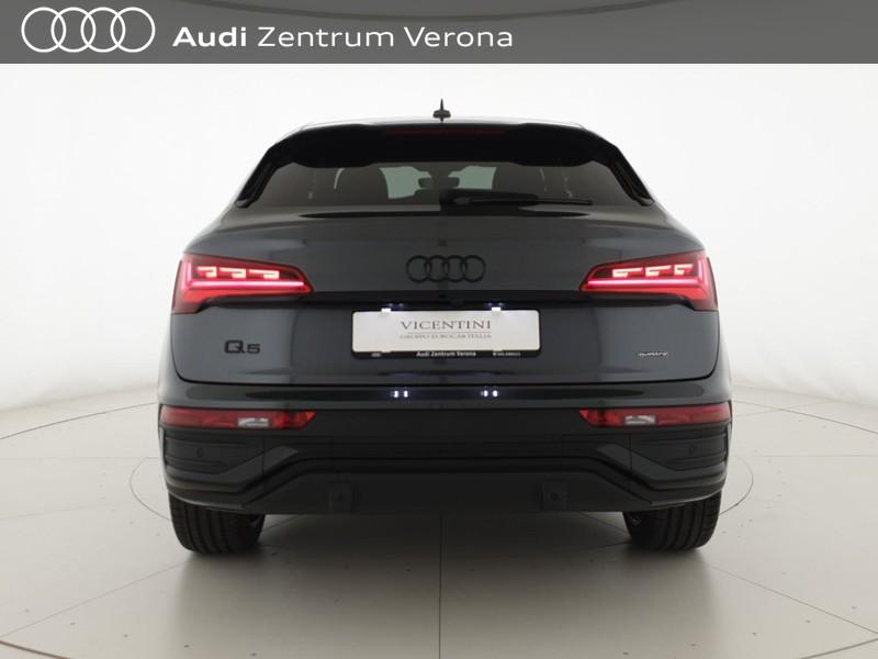 Spb 55TFSIe 367CV quattro S tronic Identity Black