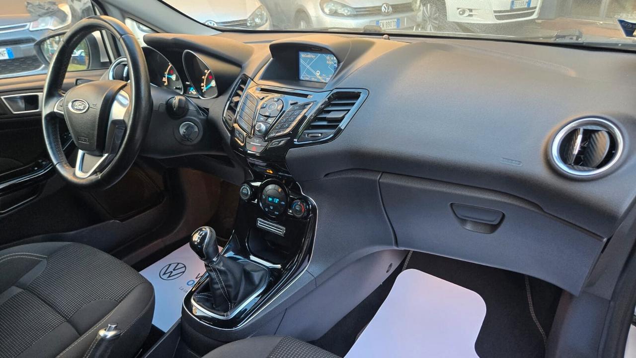 Ford Fiesta 1.5 TDCi 75CV 5 porte Titanium Neopatentati