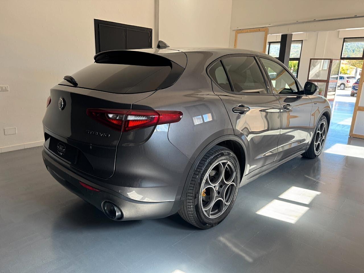 Alfa Romeo Stelvio 2.2 TD 190 CV Sprint - 2021