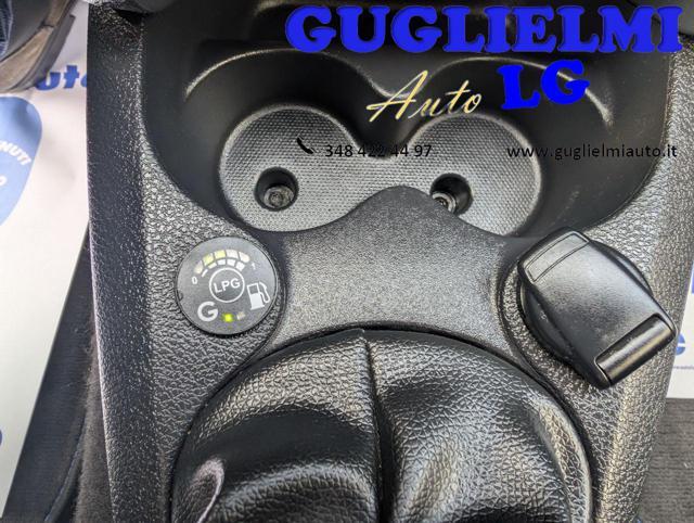 DACIA Sandero Stepway 1.0 TCe 100CV ECO-G 15th Anniversary