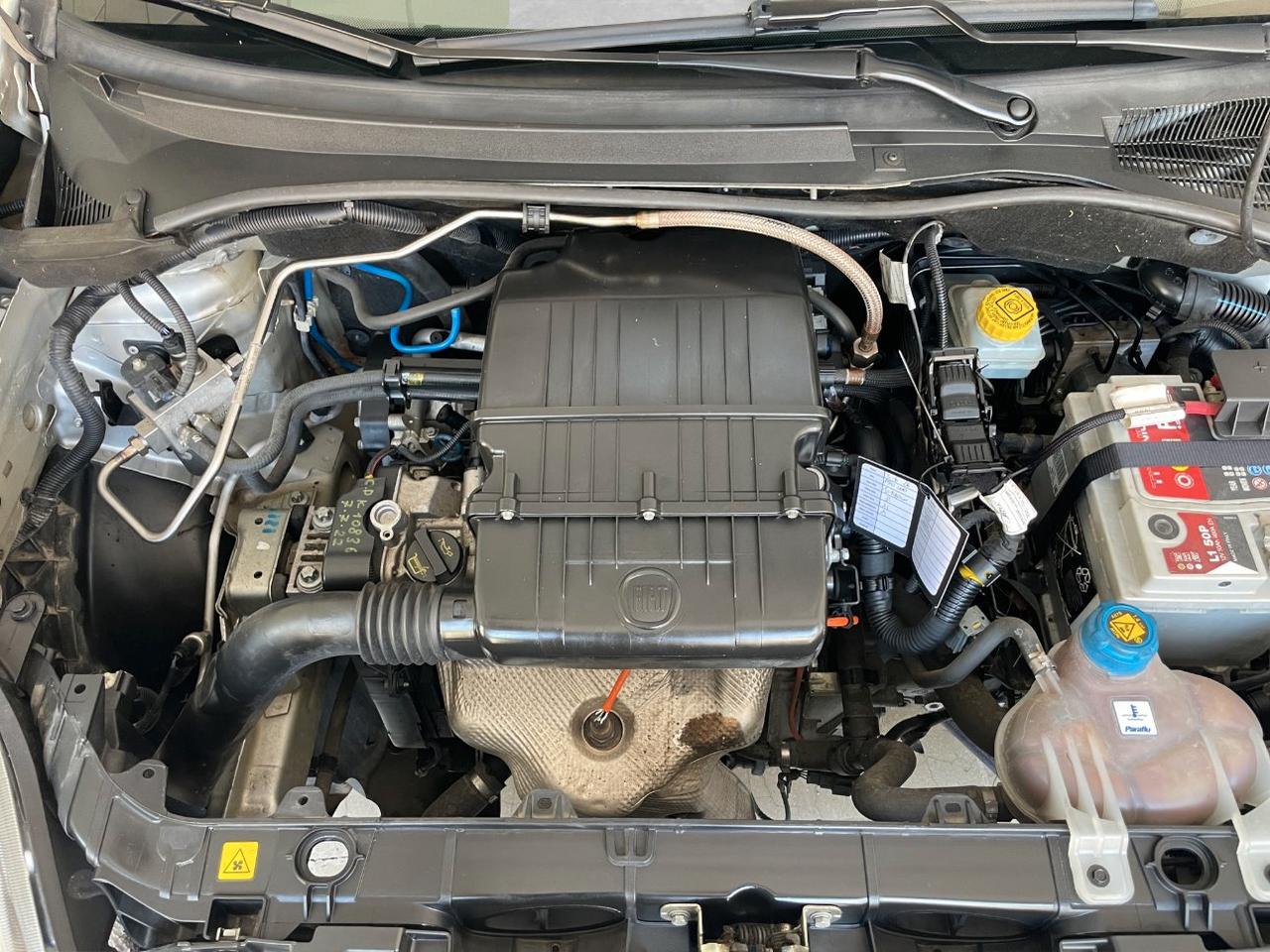 Fiat Punto 5 Porte Punto 5p 1.4 natural power Lounge 70cv E6