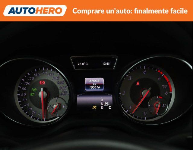 MERCEDES-BENZ GLA 200 d Automatic 4Matic Sport