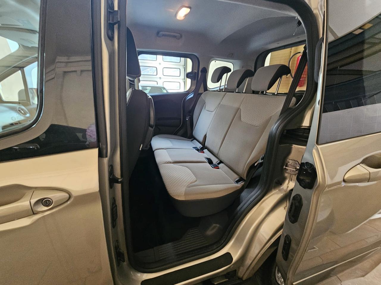 Ford Tourneo Connect 1.6 TDC MOTORE NUOVO