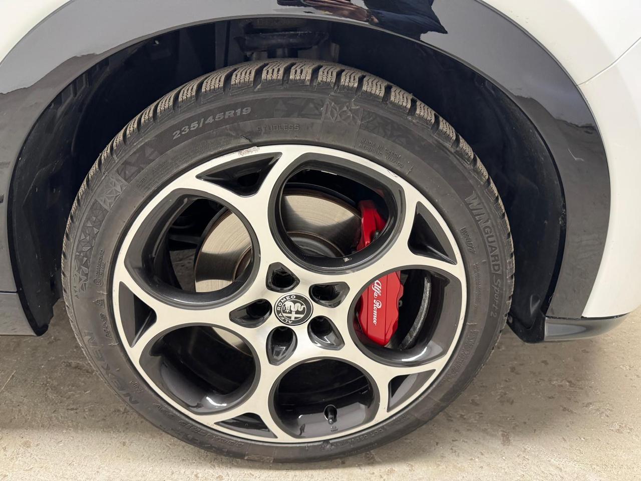 ALFA ROMEO Tonale - Tonale 1.5 hybrid Veloce 160cv tct7