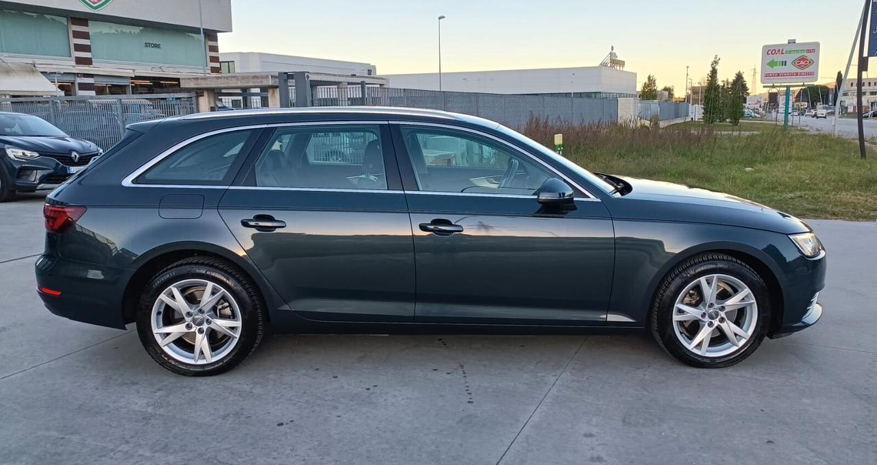 Audi A4 Avant 2.0 TDI 150 CV ultra Business Sport