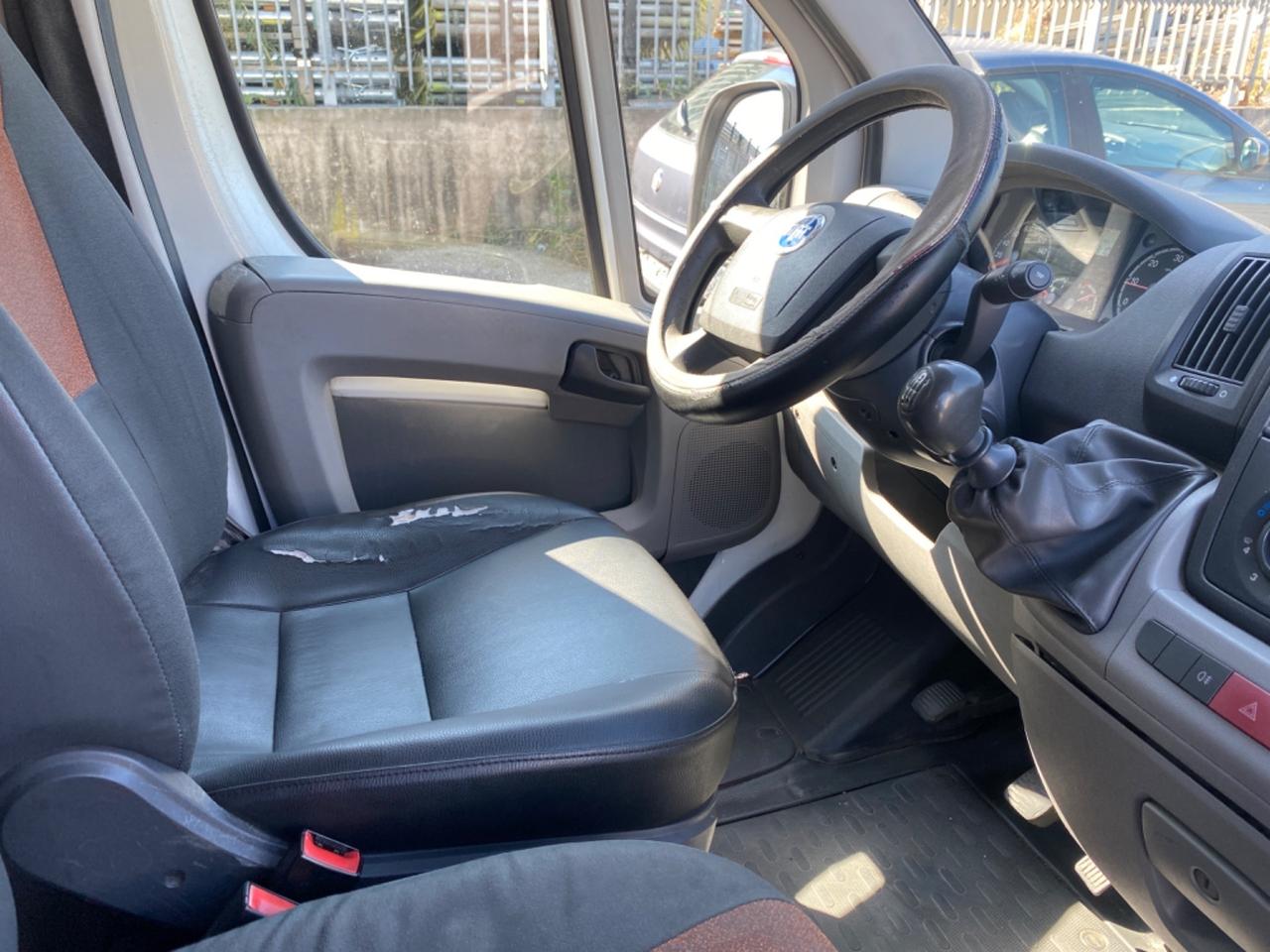 Fiat Ducato Fiat tetto alto passo lungo con pedana