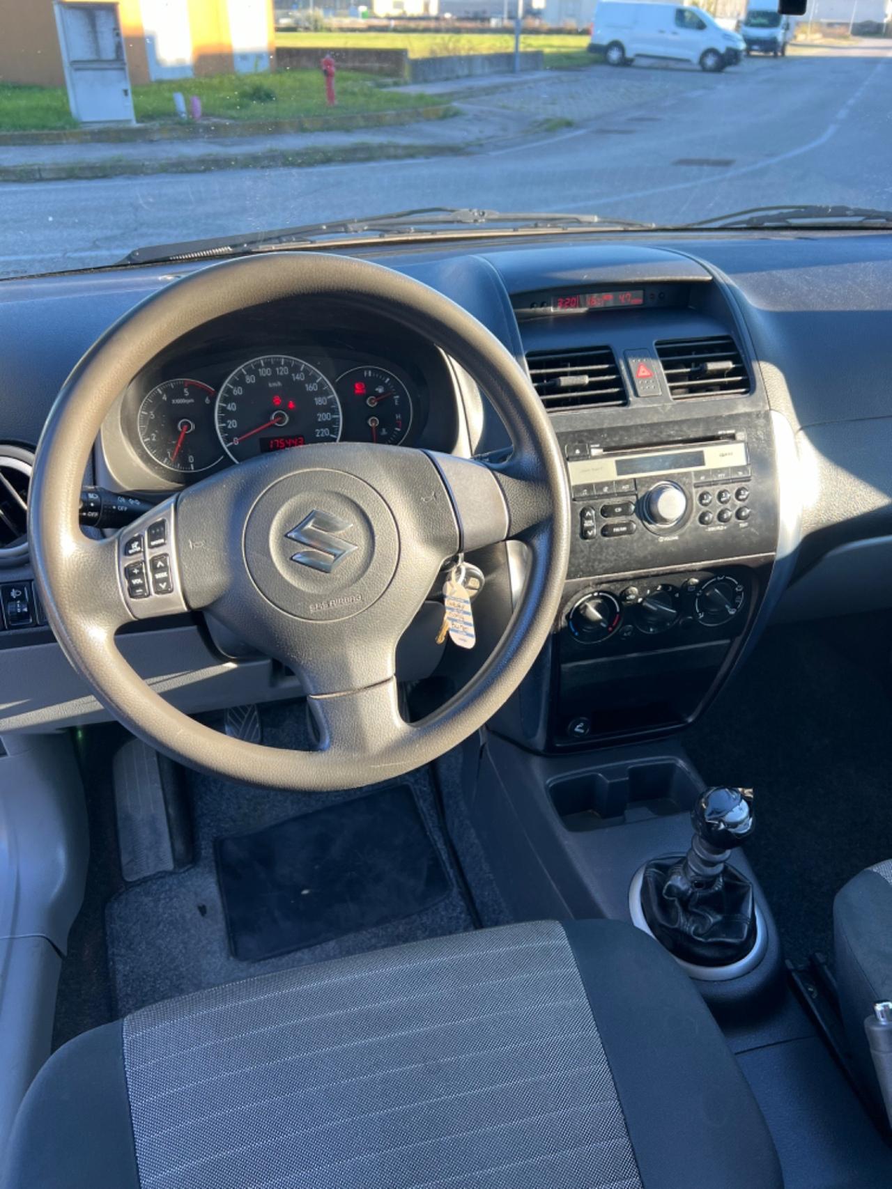 Suzuki SX4 1.6 DDiS 16V Outdoor Line