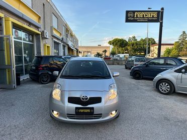 Toyota Yaris 1.4 D-4D DPF 5 porte Sol