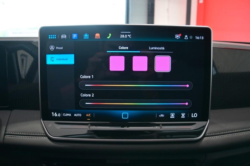 VOLKSWAGEN TIGUAN NEW 2.0 TDI 150CV DSG EDITION PLUS ( FARI IQ.LIGHT - DIGITAL COCKPIT - ADAPTIVE CRUISE - AMBIENT LIGHTS - CLIMA TRIZONA - APP CONNECT - PARK ASSIST - TELECAMERA POST. )